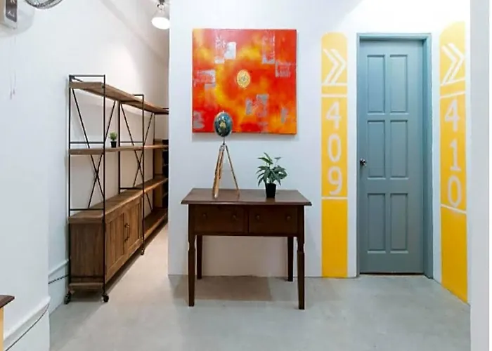 Oyo 1087 Enrico's Place Kamias 호텔 3*